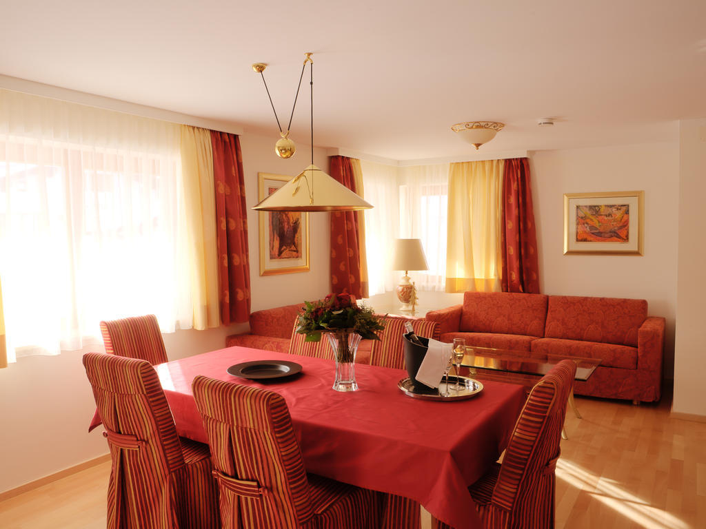 Pension Grissemann Lech Kamer foto
